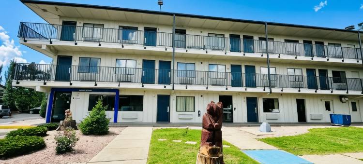 费拉格尔斯塔夫西6号汽车旅馆- 林场村店(Motel 6 Flagstaff, AZ - West - Woodland Village)图片