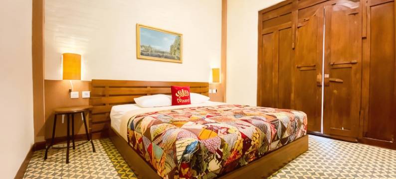 兴吉尔民宿沙利亚玛里奥波罗约加米特拉红多兹酒店(Hinggil Homestay Syariah Malioboro Yogya Mitra RedDoorz)图片