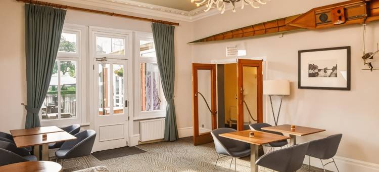 伦敦圣安尼斯坦尼思泰晤士河畔星期日酒店-希思罗T5(Sunday London Staines-upon-Thames Heathrow T5)图片