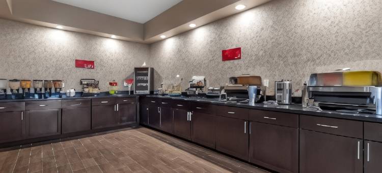 大湖贝斯特韦斯特优质酒店(Best Western Plus Big Lake Inn)图片