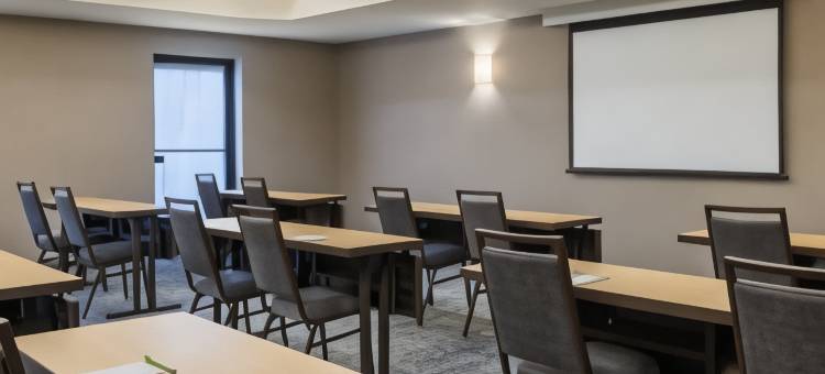 普罗维登斯林肯万怡酒店(Courtyard Providence Lincoln)图片