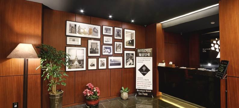 乌永布拉特里酒店(Uijeongbu La Tree Hotel)图片