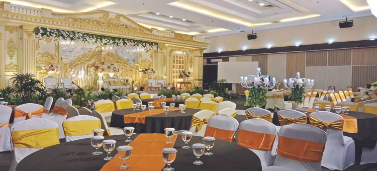 苏卡大酒店(Grand Suka Hotel)图片