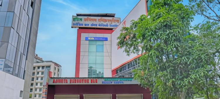 Fabhotel 阿金卡行政酒店(FabHotel Ajinkya Executive)图片