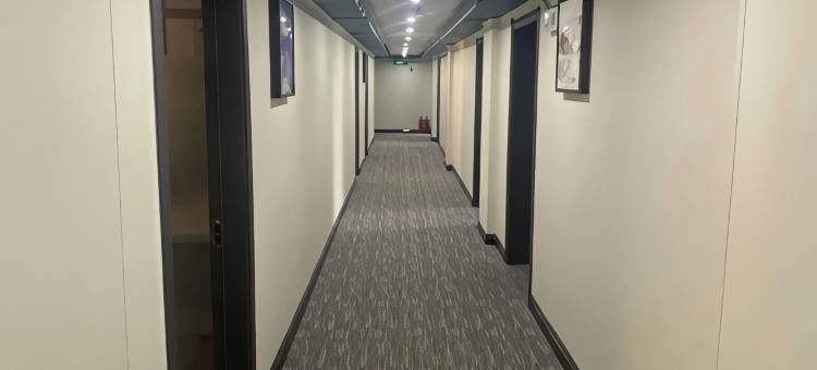 如家派柏·云酒店(青岛海水浴场中山公园地铁站店)图片