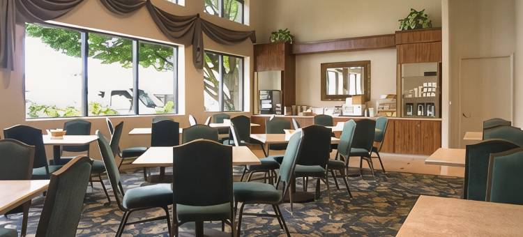新奥瑞冈贝斯特韦斯特酒店(Best Western New Oregon)图片