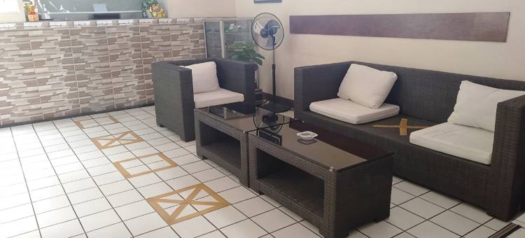 苏木贝尔瓦拉斯酒店(Hotel Sumber Waras)图片