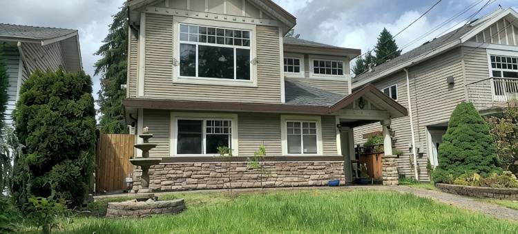 高贵林中心购物中心3卧1卫合住房屋(Coquitlam Centre Mall 3 Bed 1 Bath in a Shared House)图片