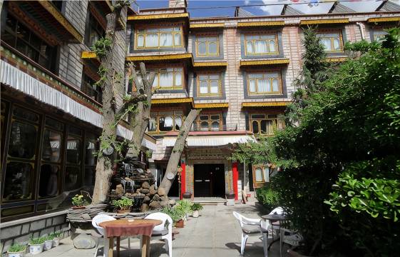 hotel overview picture