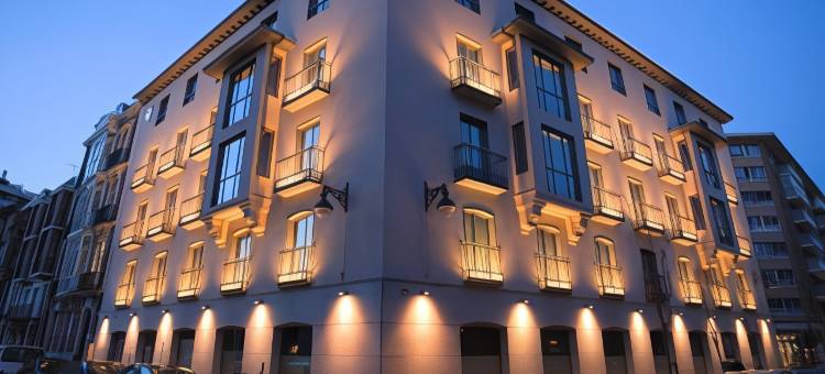 巴利亚多里德尼克塞斯套房酒店(Nexus Valladolid Suites & Hotel)图片