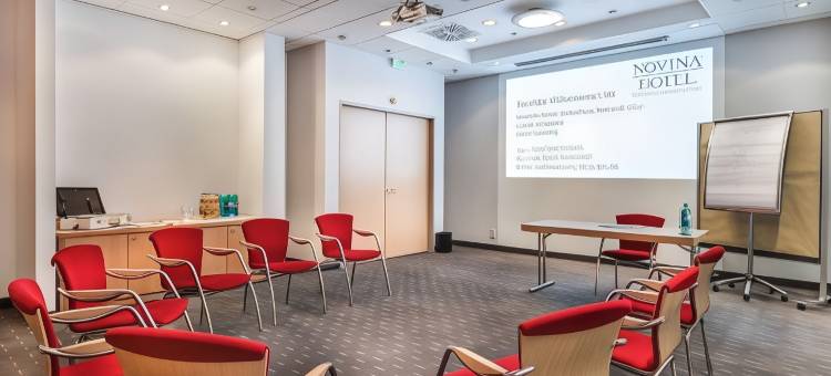 纽伦堡市沃德赛诺维娜酒店(Novina Hotel Woehrdersee Nuernberg City)图片