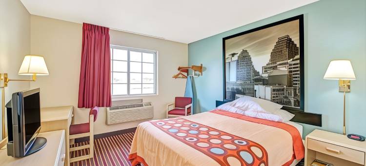 圣安东尼奥-嘉年华温德姆速8酒店(Super 8 by Wyndham San Antonio/Fiesta)图片