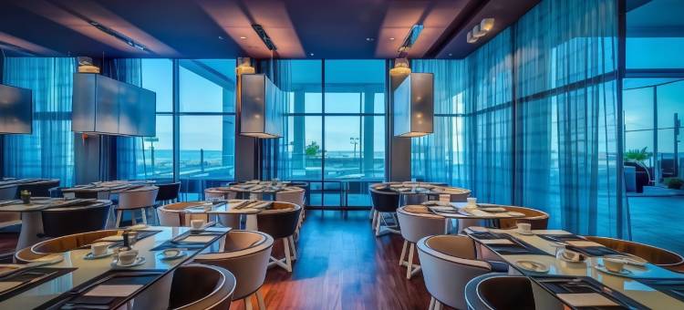 特拉维夫皇家海滩 - 伊斯罗泰尊爵酒店(Royal Beach Hotel Tel Aviv by Isrotel Exclusive)图片