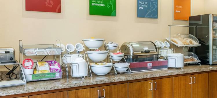 舒适套房酒店(Comfort Suites French Lick)图片