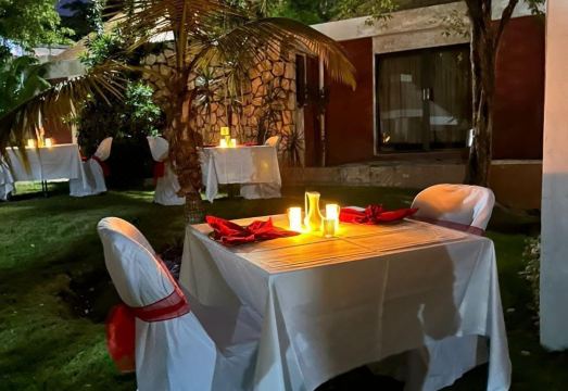 Visa Lodge Hotel Overview