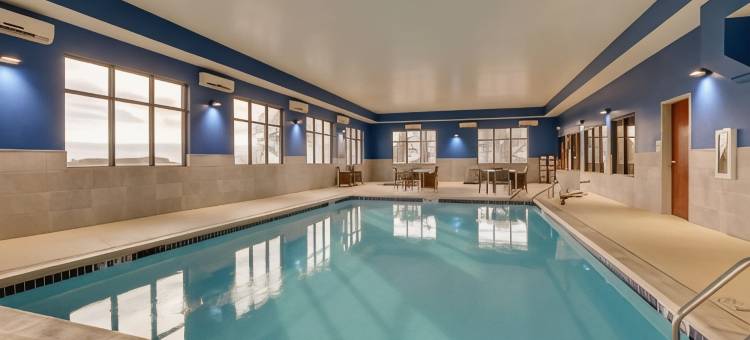 圣路易斯 - 爱德华兹维尔欢朋酒店及套房(Hampton Inn & Suites St. Louis-Edwardsville)图片