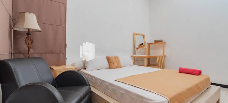 Langkar Guest House Syariah Mitra RedDoorz图片