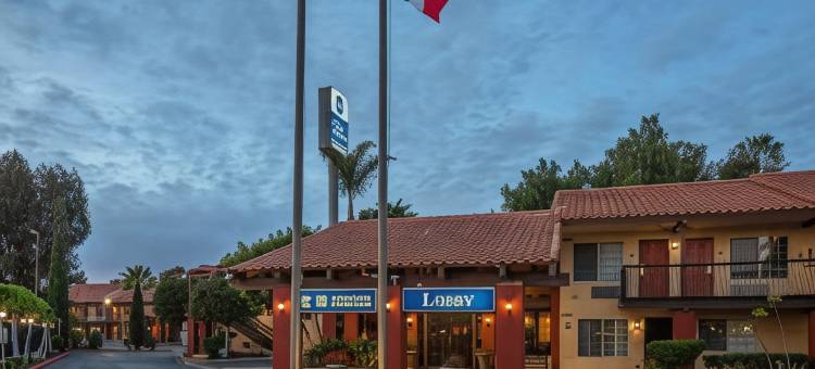 美国贝斯特韦斯特酒店(Best Western Americana Inn)图片