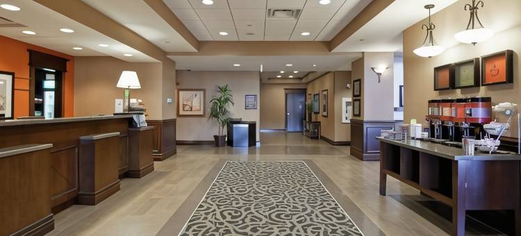 诺斯贝希尔顿欢朋酒店(Hampton Inn by Hilton North Bay)图片