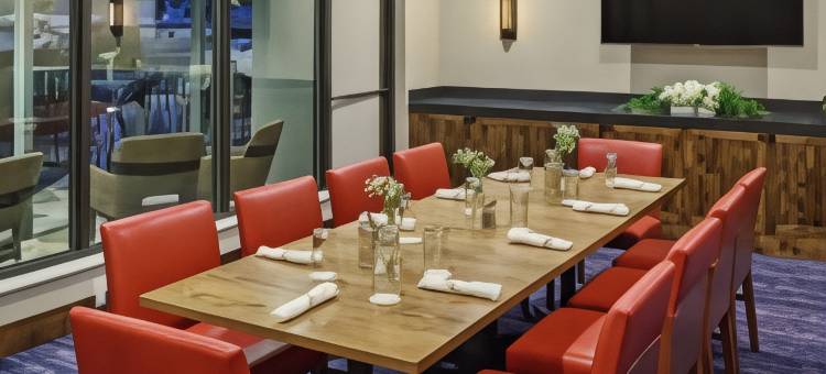 波尔贝维希尔顿逸林酒店(The Bevy Hotel Boerne - a Doubletree by Hilton)图片