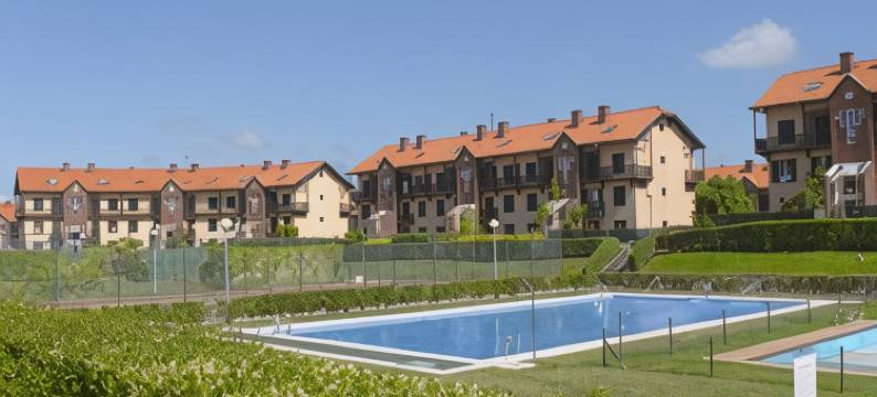阿巴科米利亚斯高尔夫公寓酒店(Abba Comillas Apartments)图片