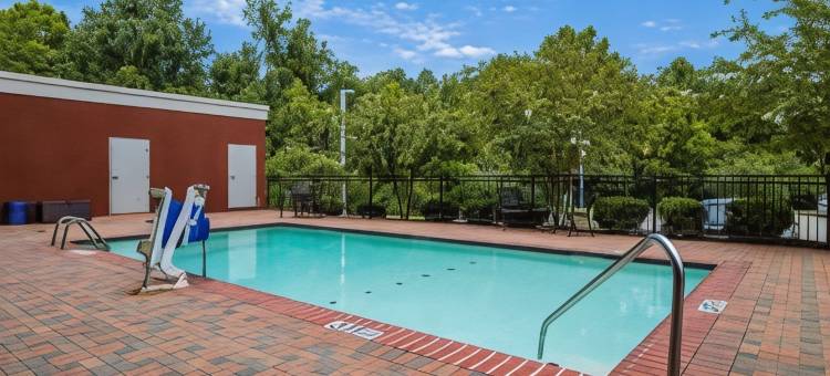 德纳姆斯普林斯舒适套房酒店(Comfort Suites Denham Springs)图片