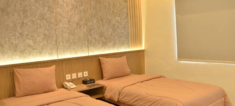 苏祖亚兰套普拉帕特酒店(Suzuya Hotel Rantau Prapat)图片