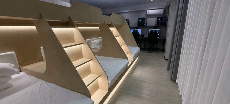 雷神电竞酒店(淄博万象汇八大局店)图片