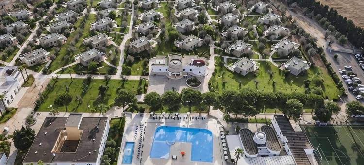 彩色多尔门家庭村(Color Dolmen Family Village)图片