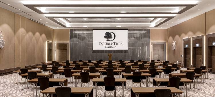 明斯克希尔顿逸林酒店(DoubleTree by Hilton Minsk)图片