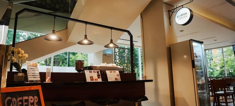 泗水普里姆布兹酒店(PrimeBiz Hotel Surabaya)图片