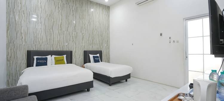 尼马拉恩加威城市景观酒店 - 红门酒店集团(Urbanview Hotel Nimara Ngawi by RedDoorz)图片