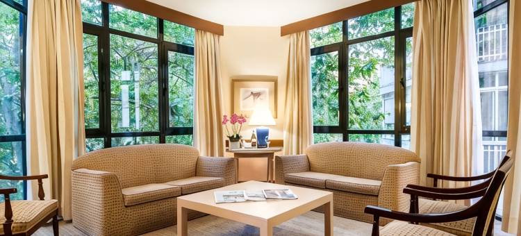 巴西利卡广场酒店(Espahotel Plaza Basílica)图片