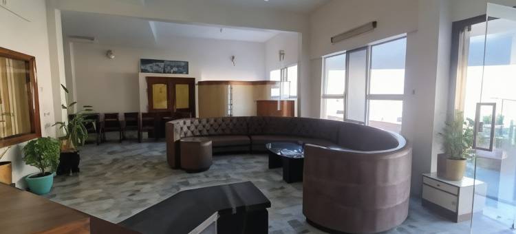 多纳吉里酒店(Hotel Dronagiri)图片
