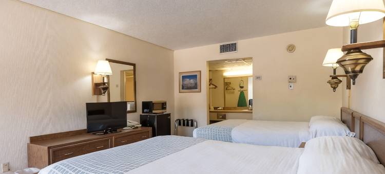 热泉河滨美洲最佳价值酒店(Americas Best Value Inn by the River-Hot Springs)图片