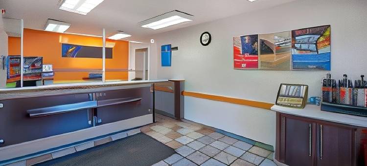 沃伦6号汽车旅馆(Motel 6 Warren, MI - Detroit East)图片