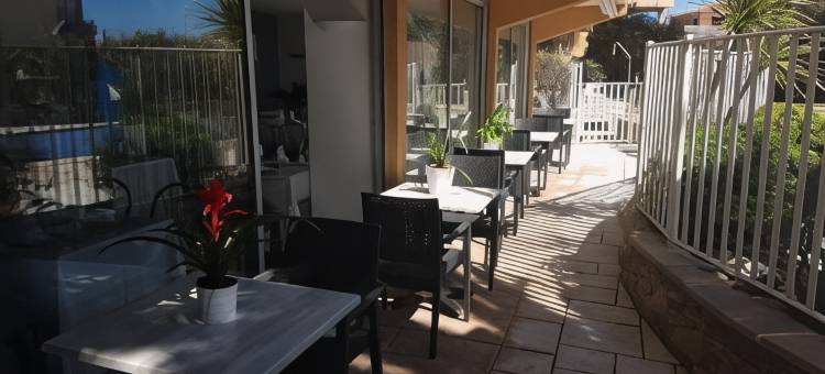 合欢酒店(Hotel Albizzia)图片