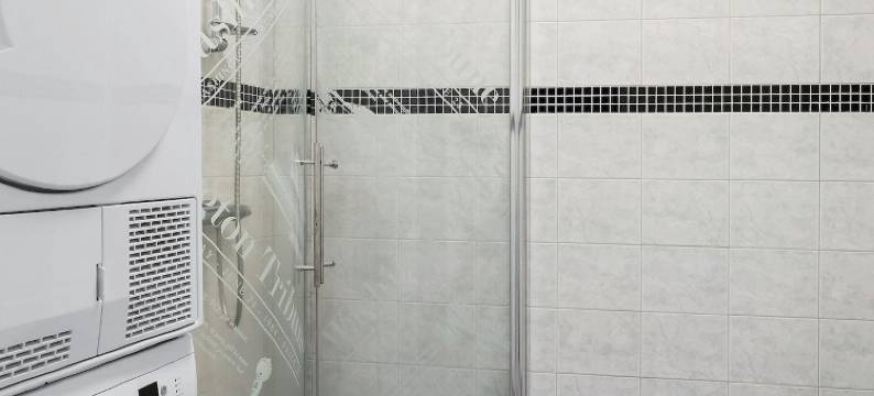 赫尔诺鲁姆 - 弗兰岑加坦(HernöRum Franzéngatan - Centrala lägenheter)图片