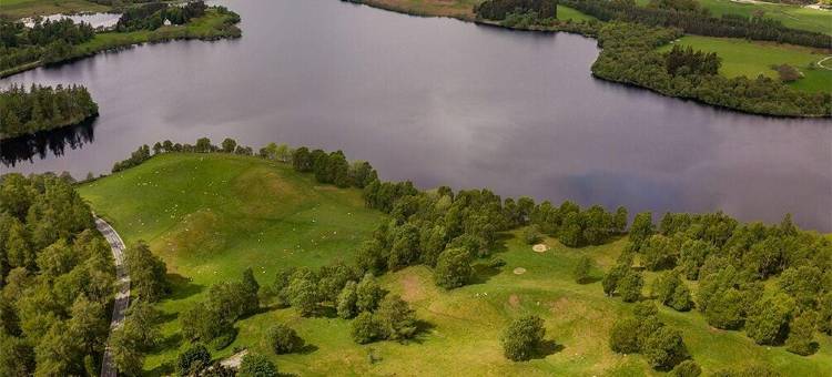 罗文树乡村酒店(The Rowan Tree Country Hotel)图片