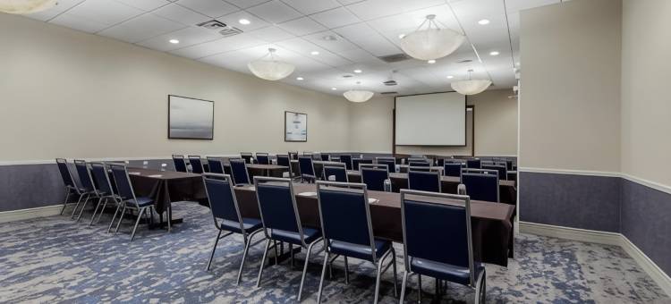 迪比克贝斯特韦斯特优质酒店暨会议中心(Best Western Plus Dubuque Hotel  Conference Center)图片