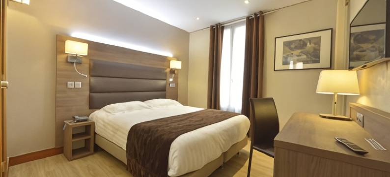 巴黎蒙帕纳斯雷诺阿酒店(Hotel Renoir Montparnasse)图片