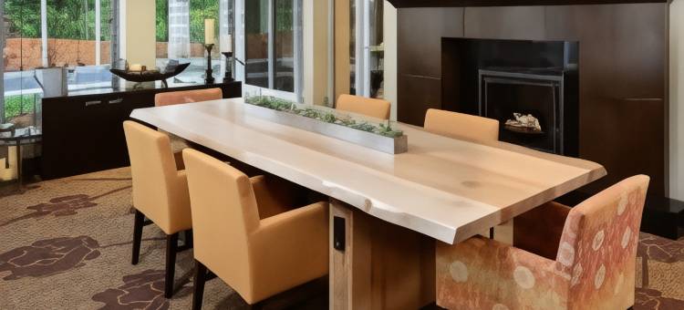 格林斯伯勒机场希尔顿花园酒店(Hilton Garden Inn Greensboro Airport)图片