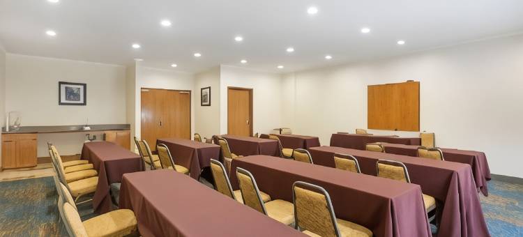 莱克沃思贝斯特韦斯特优质套房酒店(Best Western Plus Lake Worth Inn  Suites)图片