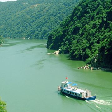 中国陕西石泉中坝大峡谷2日1晚跟团游