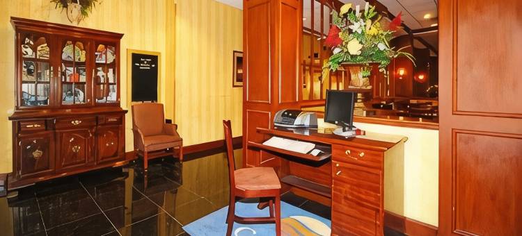 公园贝斯特韦斯特巧克力酒店(Best Western Chocolate Inn at the Park)图片