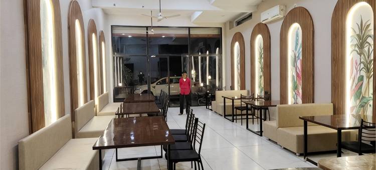 普拉卡亚特酒店(Hotel Prakhyat)图片