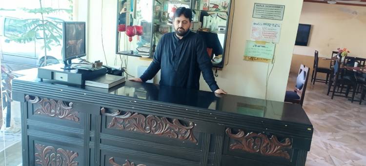 新伊斯兰堡酒店(New Islamabad Hotel)图片
