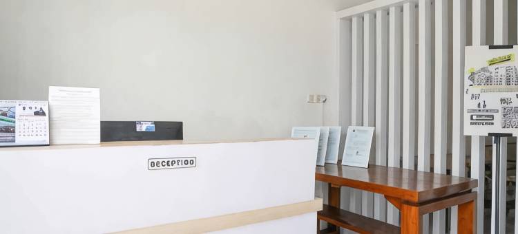 尼马拉恩加威城市景观酒店 - 红门酒店集团(Urbanview Hotel Nimara Ngawi by RedDoorz)图片