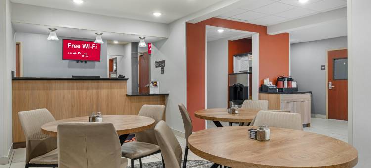 查尔斯顿红屋顶酒店(Red Roof Inn Charlestown)图片