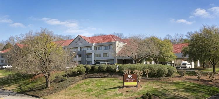 纳什维尔机场逸林酒店(DoubleTree Suites by Hilton Hotel Nashville Airport)图片